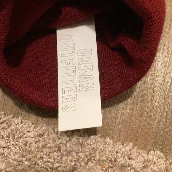 Urban outfitters beanie (still has tags) - Picture 2 of 2